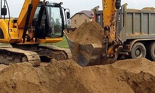 Выкопать яму экскаватором в Пушкине от 925 руб. - ГОСТСТРОЙ